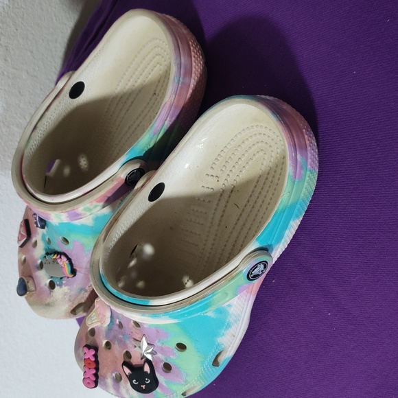 Crocs - Picture 2 of 3